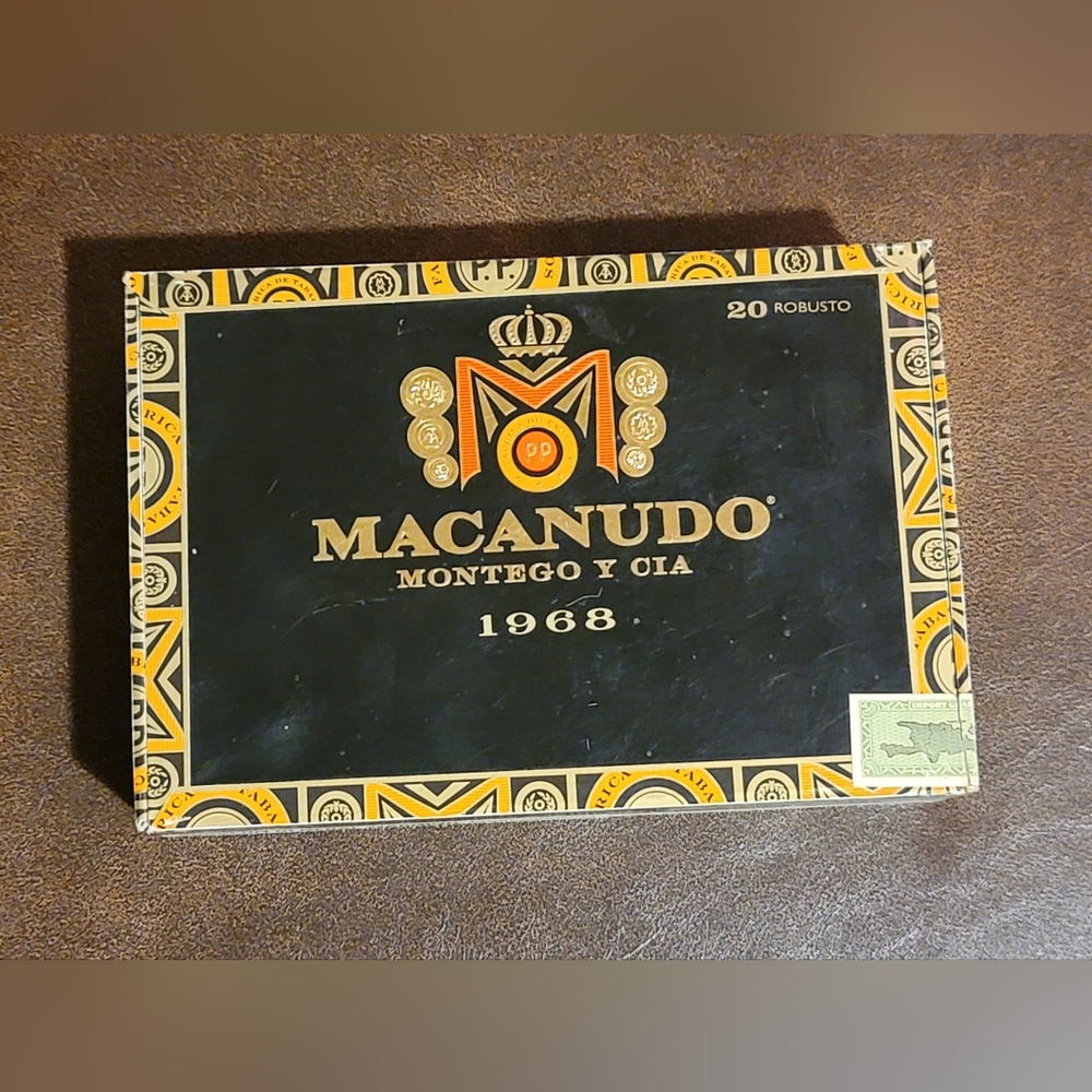 Empty Cigar Box - Picture 3 of 8